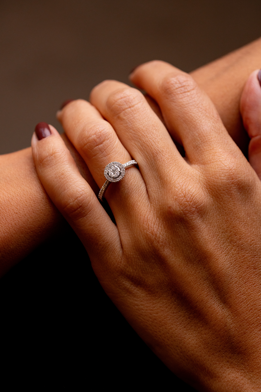 White Gold Engagement Ring with Diamonds