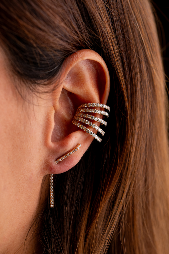 Ear Cuff em ouro rosa e diamantes