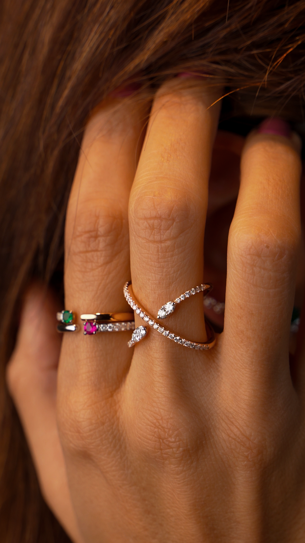 Gold and diamonds Ring with Emeralds